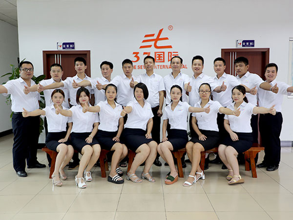 37國際團(tuán)隊合照